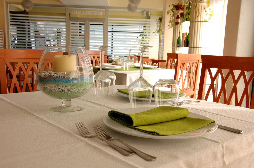 Côte D'est Hotel 3*
